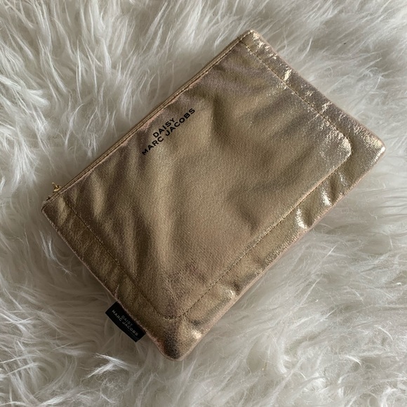 Marc Jacobs Cosmetic Bag - Picture 4 of 5